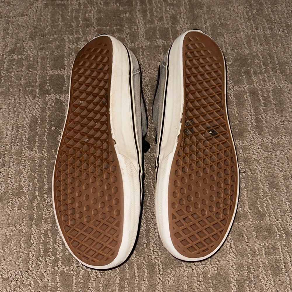 Gray vans - Picture 4 of 4